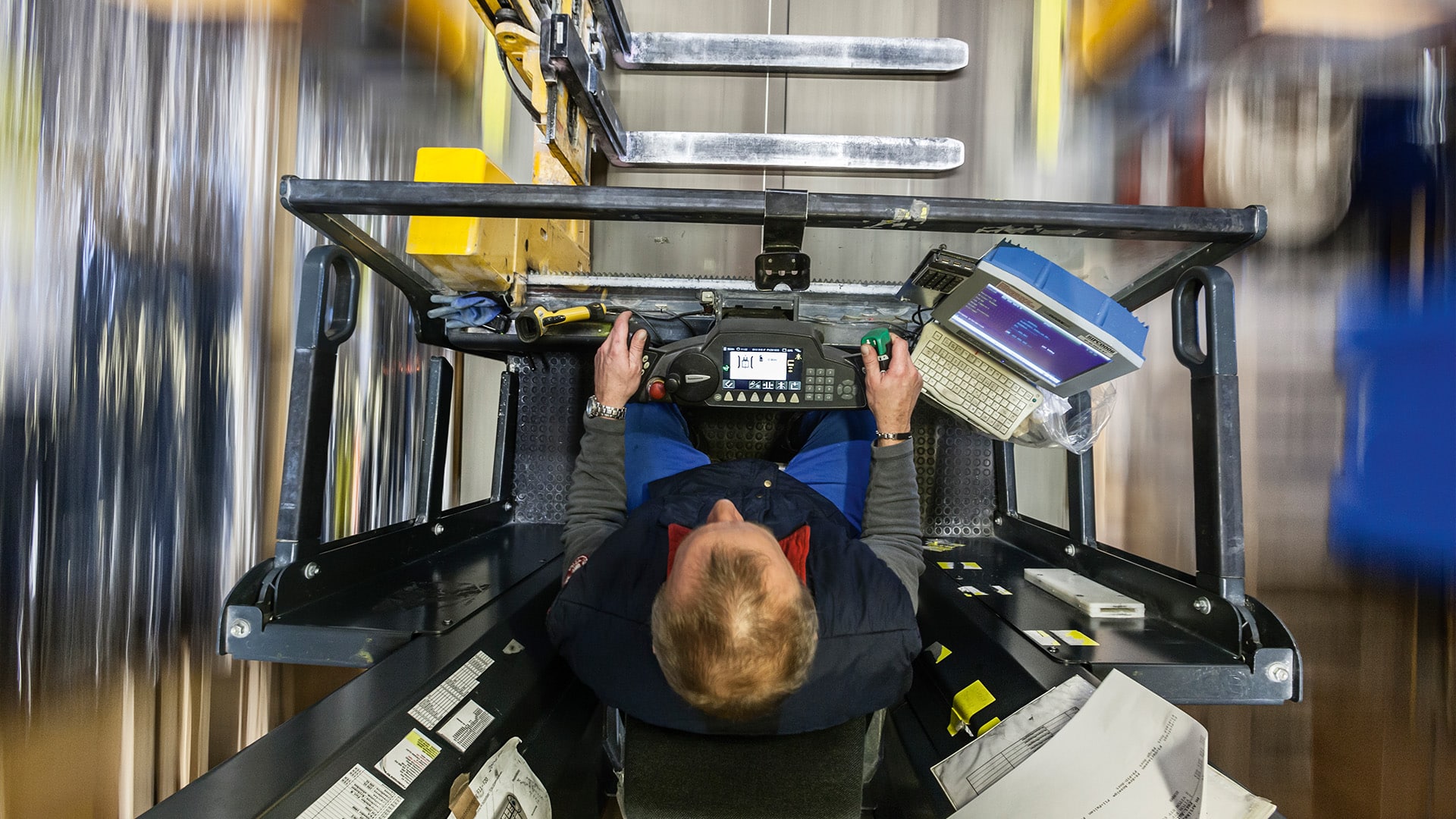 Logistics terminal with ergonomic design